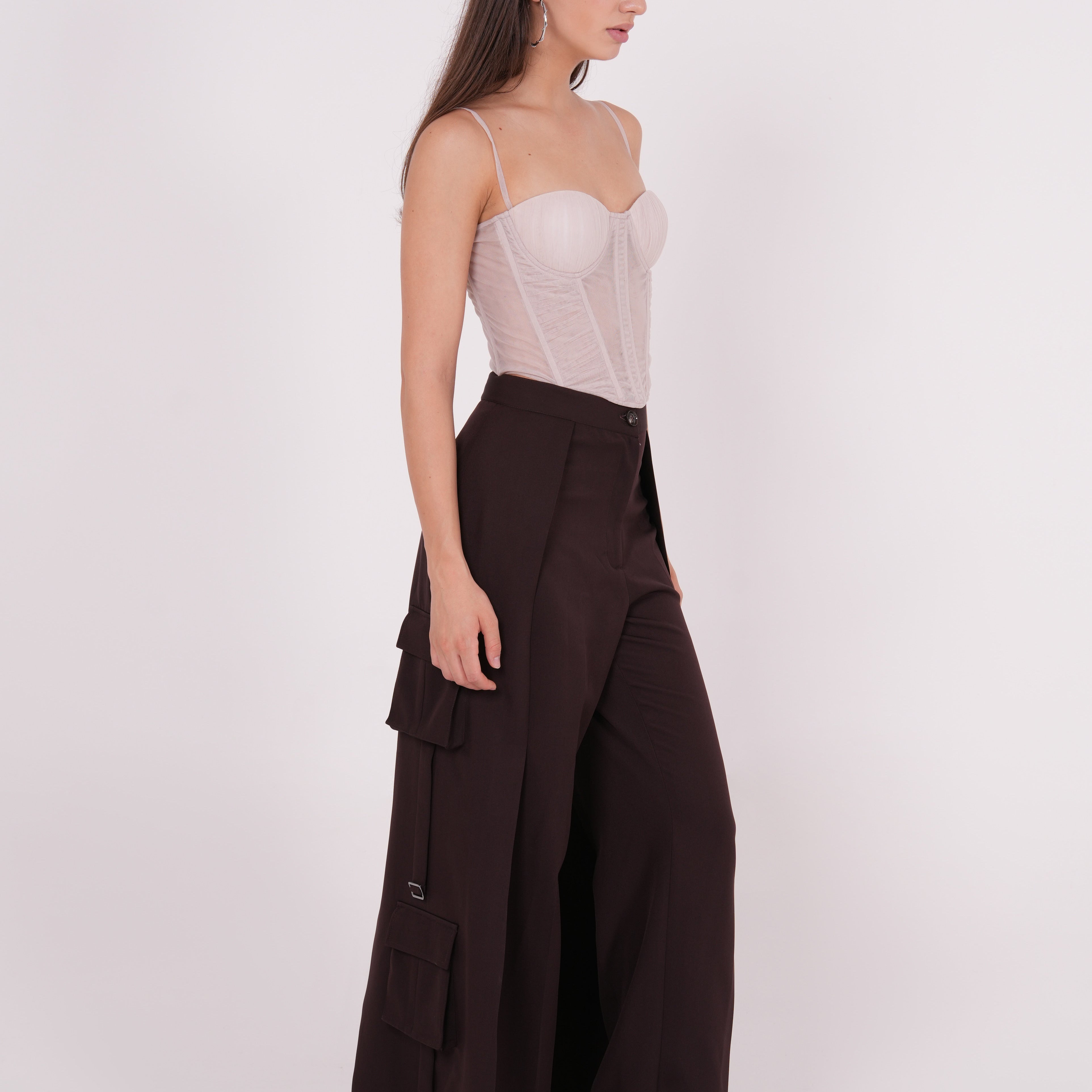 Streetwear for Girls: Redefining Everyday Cool with Sevgilim